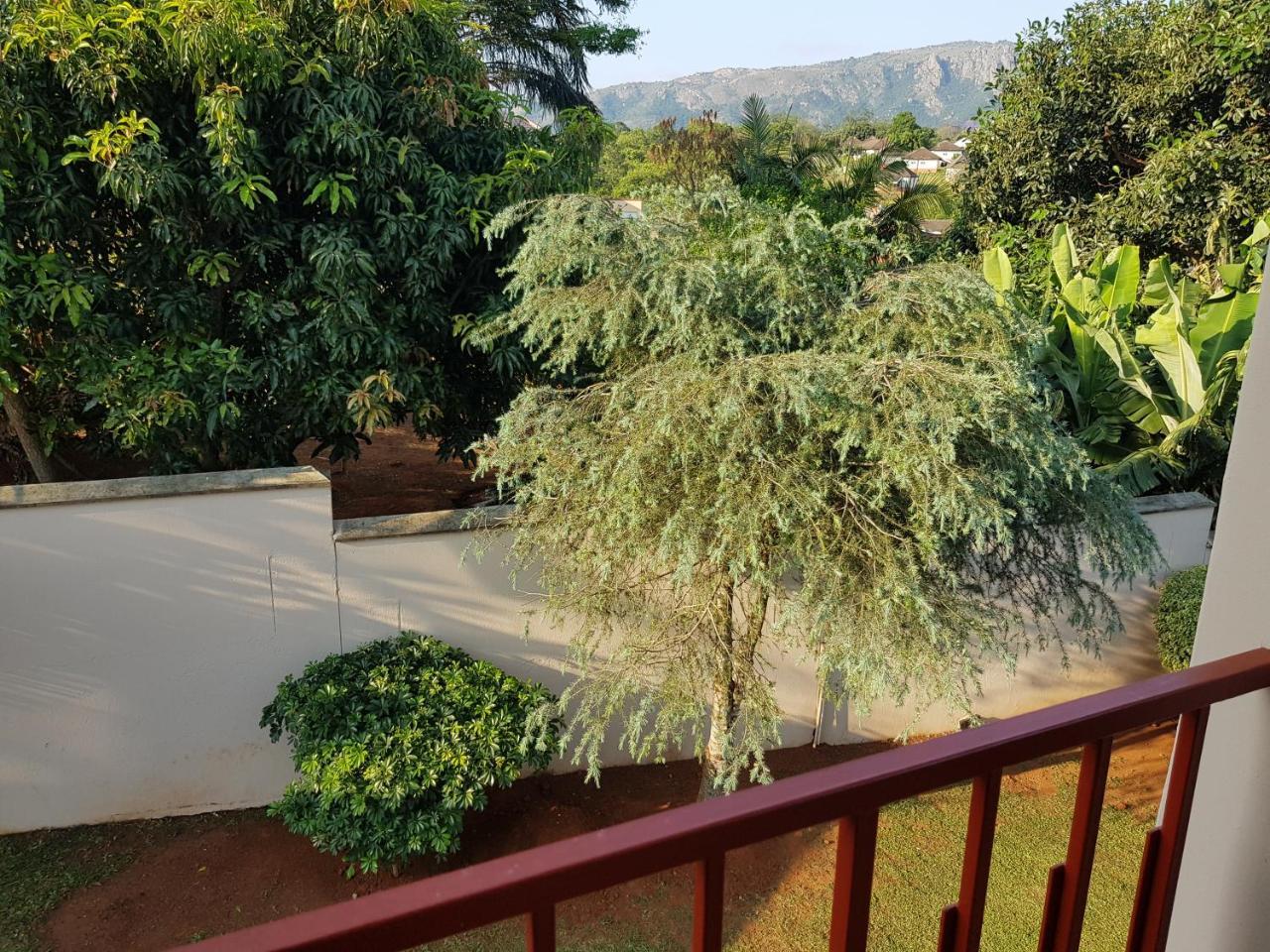 Ezulwini Guest House Exterior foto